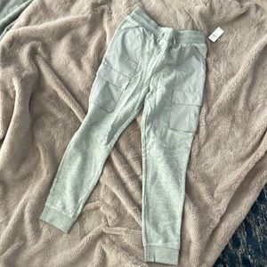 Gap Kids grey cargo jogger sweatpants sz 10 large BNWT